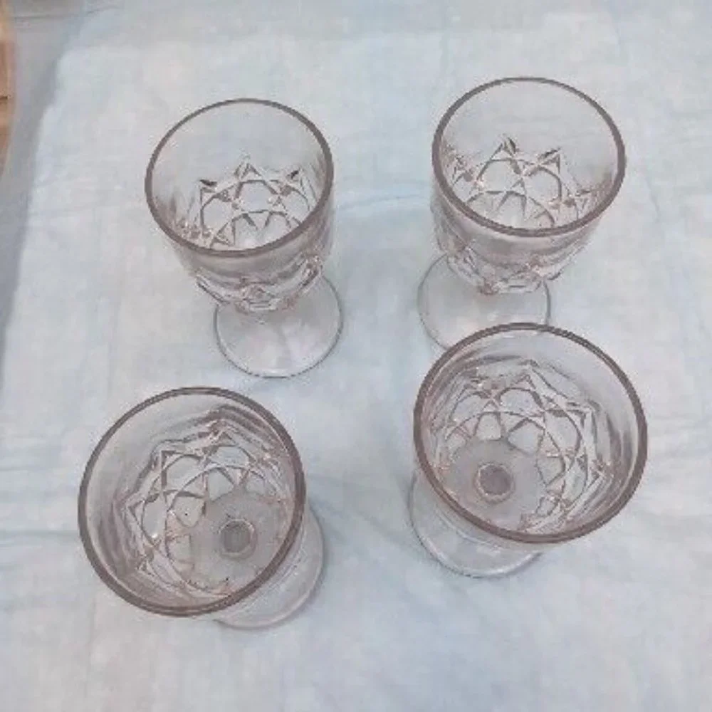Vintage SET of 4 STEMMED CLEAR WINE GOBLET GLASSES 6